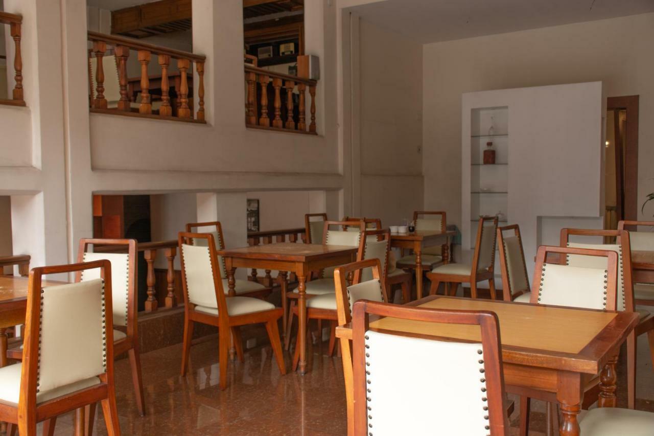 Hotel Cumanda Alfaro Eksteriør bilde