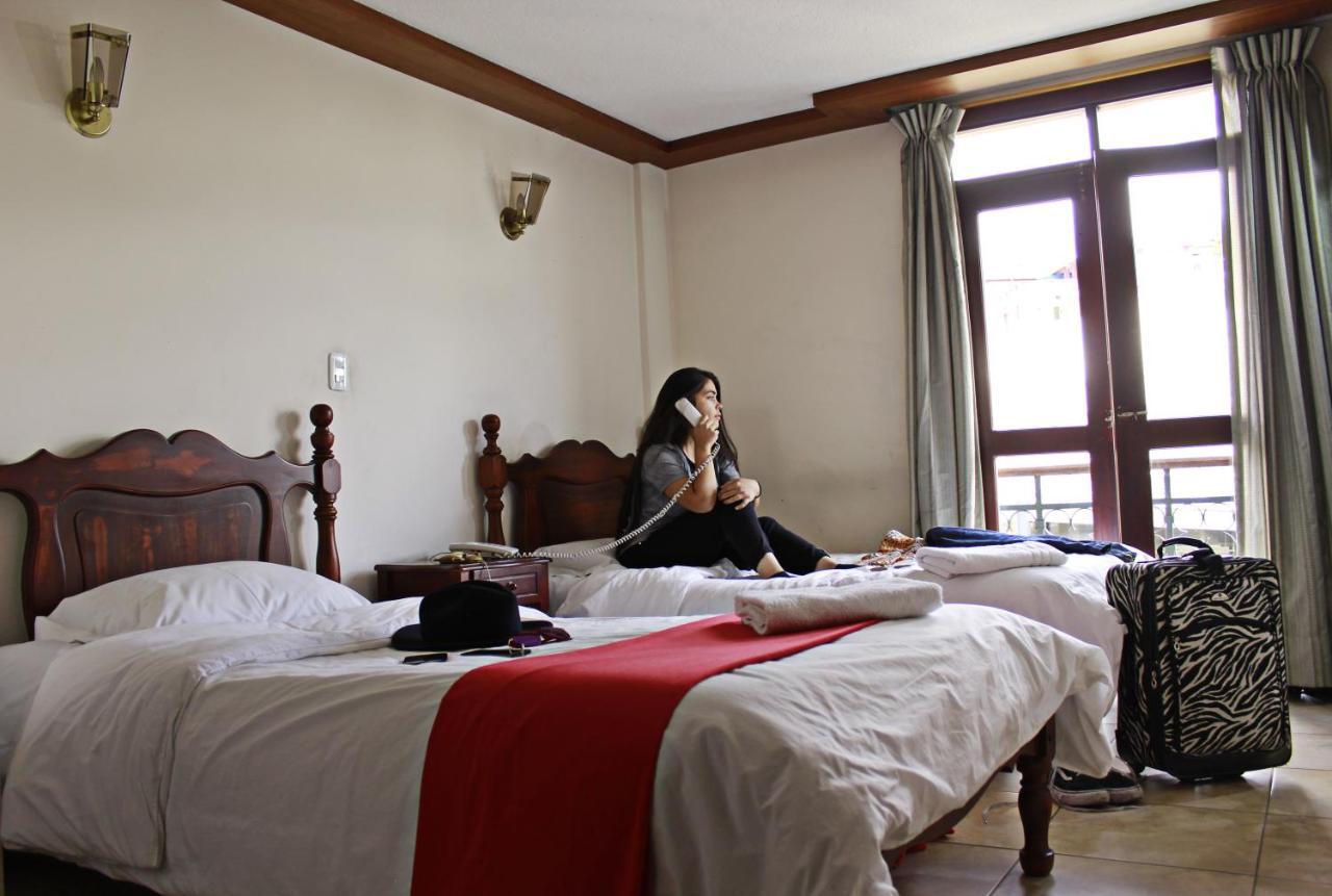 Hotel Cumanda Alfaro Eksteriør bilde